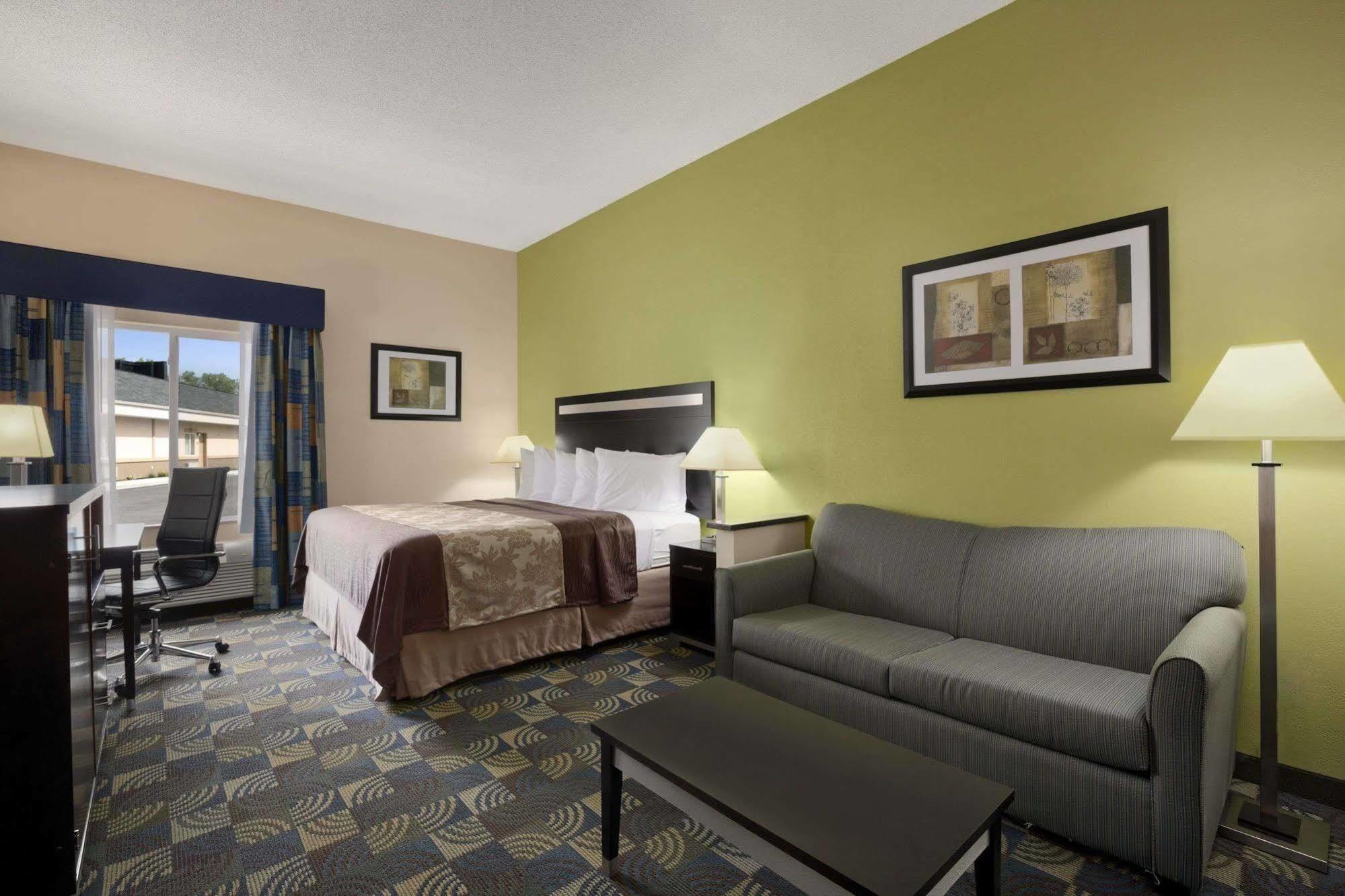Quality Inn & Suites Glenmont - Albany South Екстериор снимка